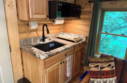Lake Barcroft Cabin | Tiny House/Log Cabin in beautiful wooded urban setting