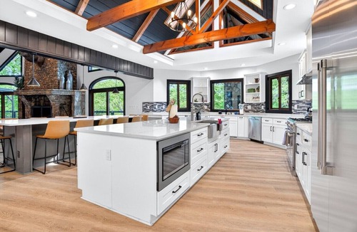 Blue Ridge House | Toccoa Lodge Toccoa River Frontage 10000 sqft
