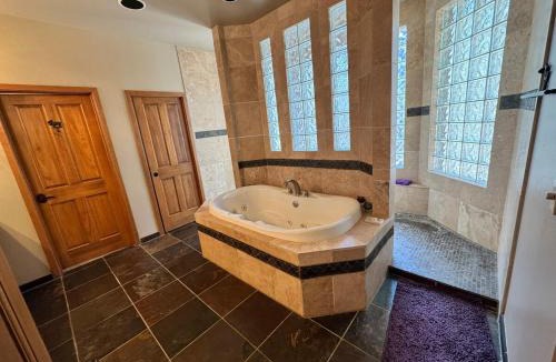 Torreon House | Torreon Getaway on the Greens with hot tub, 4 bedrooms, sleeps 10