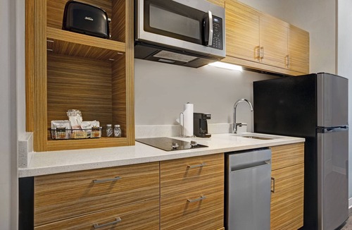 Woodbridge Hotel | TownePlace Suites by Marriott Potomac Mills Woodbridge