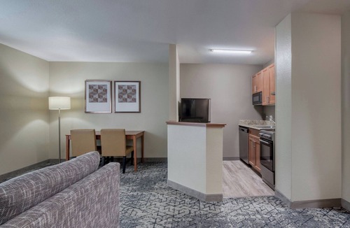 Cary Hotel | TownePlace Suites by Marriott Raleigh Cary-Weston Parkway
