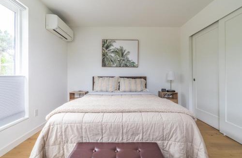 Phinney Ridge House | Townhome | Zoo | Rooftop views | Easy parking