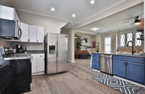 Olde Towne East House | ★ Trendy Spot Newly Remodeled in the <3 of it all!