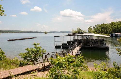 Indian Point Villa | Tribesman #22- No Ragrets - Near Silver Dollar City