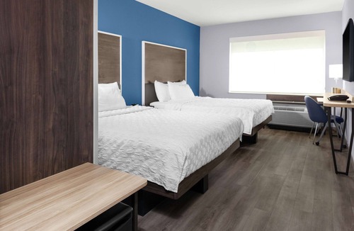 Gilbert Hotel | Tru by Hilton Gilbert