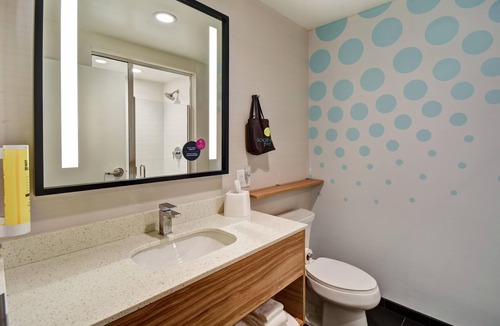 Morrisville Hotel | Tru by Hilton Raleigh Durham Airport