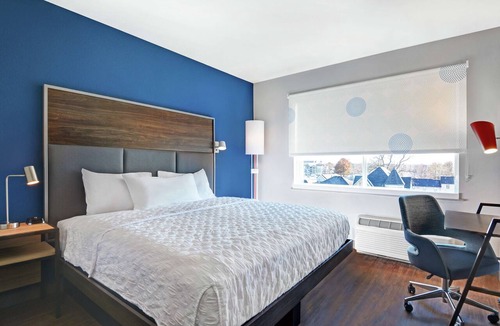 Downtown Springfield Hotel | Tru by Hilton Springfield Downtown