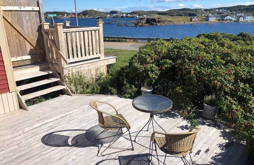 Twillingate House | Twillingate Little Suite w/Ocean & Garden View