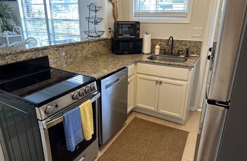 Indian Shores Cottage | Two-bedroom bungalow - Old FL Cottage - Gulf Side - Ground Level