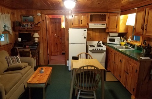 Greenville Cottage | Two Bedroom Cottage on Moosehead Lake