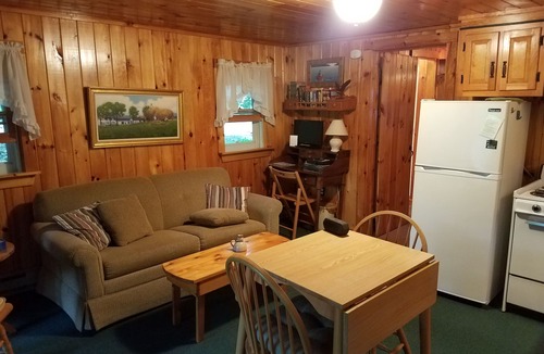 Greenville Cottage | Two Bedroom Cottage on Moosehead Lake