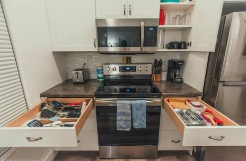 Orderville Cottage | Two Bedroom Farmhouse Cottage No. 2