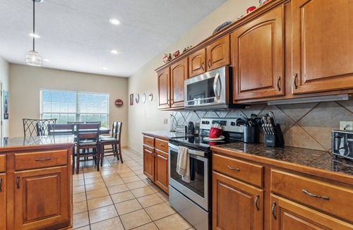 Branson West Villa | Ultimate Luxury Retreat: 5-Bedroom Villa at Stonebridge Resort