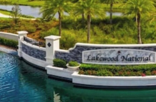 Lakewood Ranch Condo | Unlimited Golf with membership transfer- Lakewood National