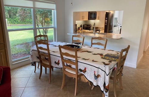 Imperial Golf Estates Condo | Update and Immaculate, 2 beds 2 baths end unit. On Imperial Golf Course