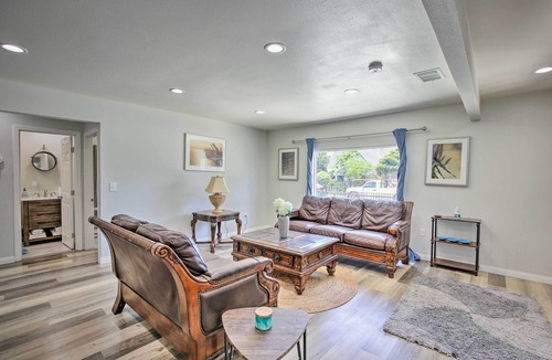 Compton House | Updated Compton Home ~ 10 Mi to SoFi Stadium!