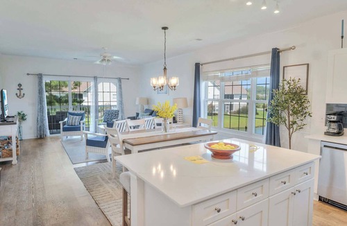 Socastee Condo | Updated Large 2BR in Azalea Lakes, Pools, PondView