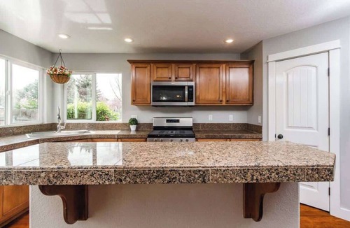 Meridian House | Upscale House for up to 20 with Fire Pit & Pool