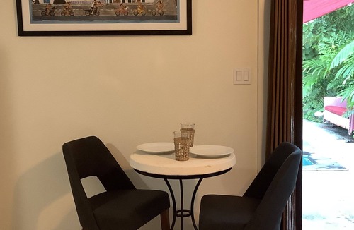 New Town Cottage | Uptown quiet cottage close to beaches, restaurant & shopping.