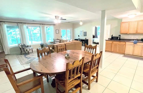 West Springfield Apartment | Urban Oasis I Large 2bd/1ba I Surrounded by Nature I 30 mins to DC