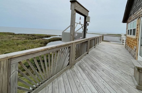 Frisco Cottage | Vacation Station is Soundfront in Frisco perfect for kayaking & kiteboarding.
