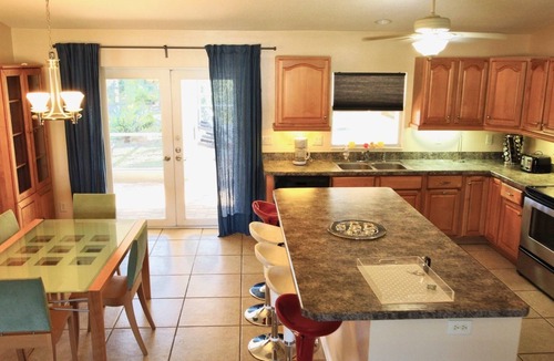 South Venice Villa | Vacation Villa with heated Pool close to the beaches