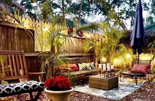 Downtown Apartment | Very tropical, private and peaceful, short walk to everything happening downtown