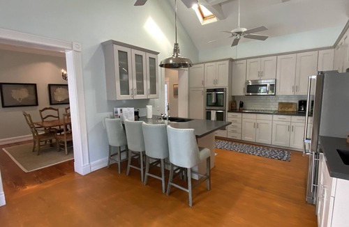 Old Town Villa | VILLA BELLA - AN EXCEPTIONAL 5/4 ISLAND HOME-Convenient to Old Town