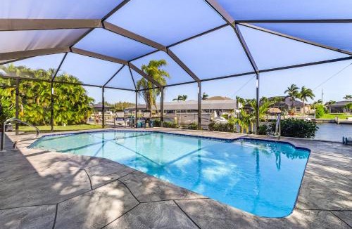 Pelican House | Villa Chillax N' Waterways - Cape Coral - Roelens Vacations