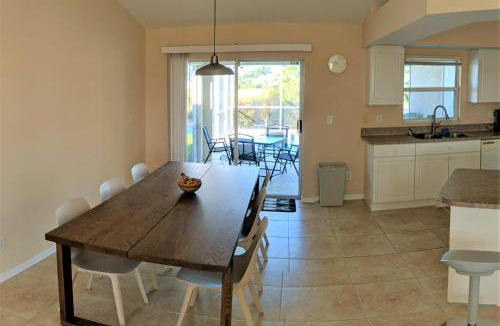 Pelican House | Villa Luhna 3 Bed/2 Bath Canalfront Heated Pool