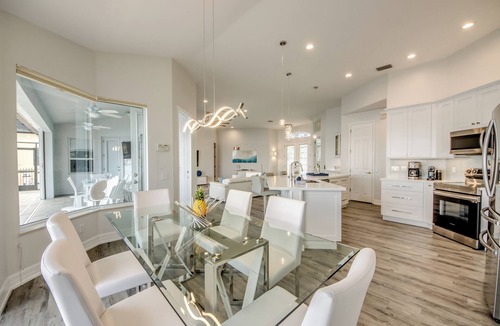 Eight Lakes House | Villa Seascape - newly renovated at 8 Lakes, Pool & Spa