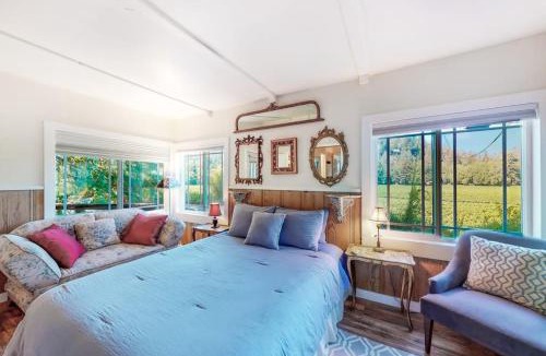 Guerneville House | Vineyard Cottage