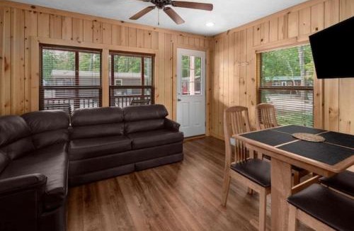 Lower Township House | VR11 2 Bdrm Cottage near Wildwood