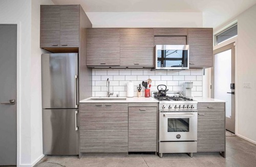 Old Ballard House | Walkable in Heart of Ballard
