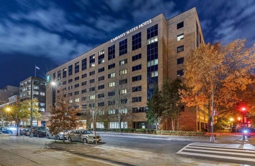 West End Resort | Washington DC | Couples Capital Getaway | Gym + Downtown Stay