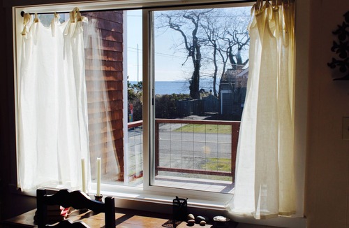 Sunlight Beach Cottage | Water Views, Sunlight Beach Useless Bay, Romantic #Whidbey Island #Getaway
