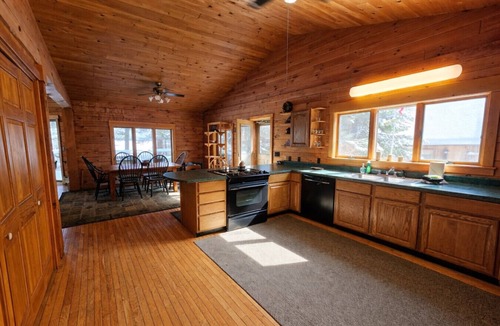 Greenville Junction House | Waterfront Cabin perfect for Families, full lake access