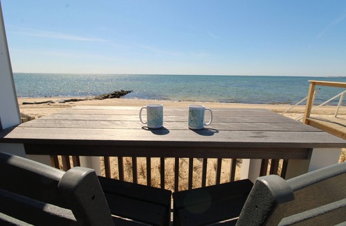 North Truro Cottage | Waterfront Cottage With Lovely Patio (2382)