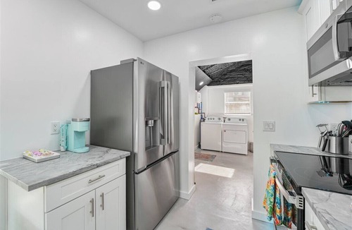 Fullers Earth House | Waterfront Escape on the Manatee River - Charming 3-bedroom house in Ellenton