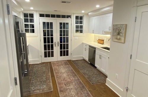 Old Town Alexandria House | Welcome to this inviting centrally located home in the heart of Alexandria,