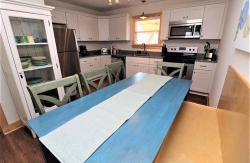 South Nags Head Cottage | Whalebone Oceanside 3 Bedroom Cottage G