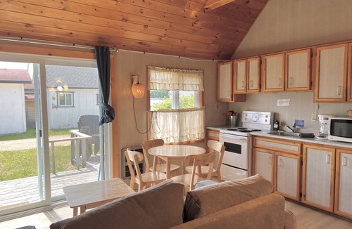 Algonquin Highlands Cottage | White Birches Cottages