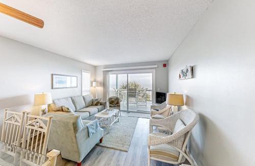 Windy Hill Apartment | Windcrest Villas 201