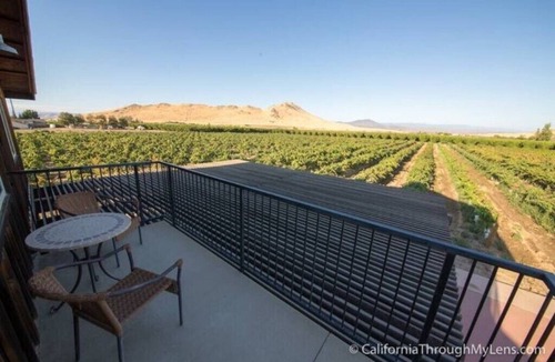 Reedley Apartment | Winemaker's Suite - Sequoia View B&B