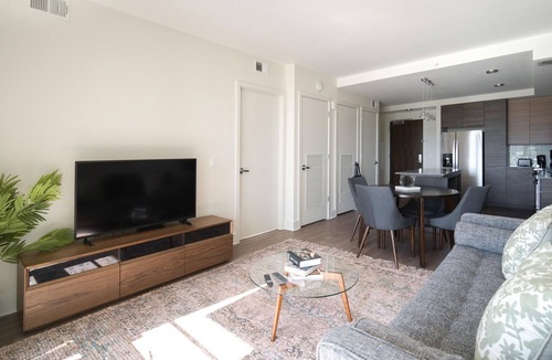 Pentagon City Apartment | Wonderful 1BR in Arlington, Pool + Pet-Friendly