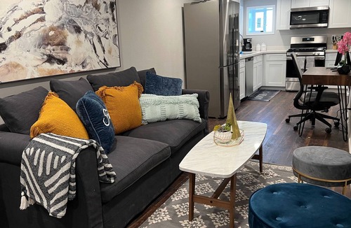 Fremont House | Woodland Park's Sunny Spacious Home
