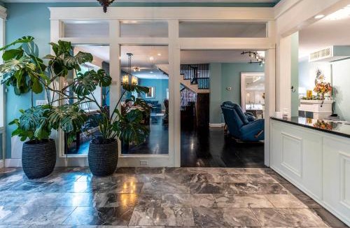Delaware House | Woodland Spa Sanctuary: Delaware Home w/Swim Spa