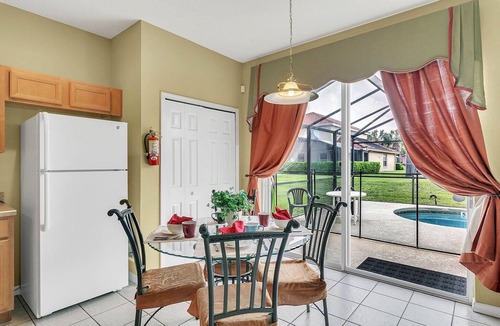 Solana House | Work & Play Here-Gated Resort Villa-5 Masters-Private Pool-Free Wifi-Near Disney