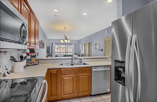 Branson West Condo | WOW! New walk in condo, no stairs w/3 pools next to SDC! 5 min to Table Rock.