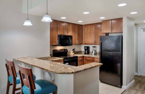 National Harbor Condo | Wyndham National Harbor 4BR Apartment with Resort Access